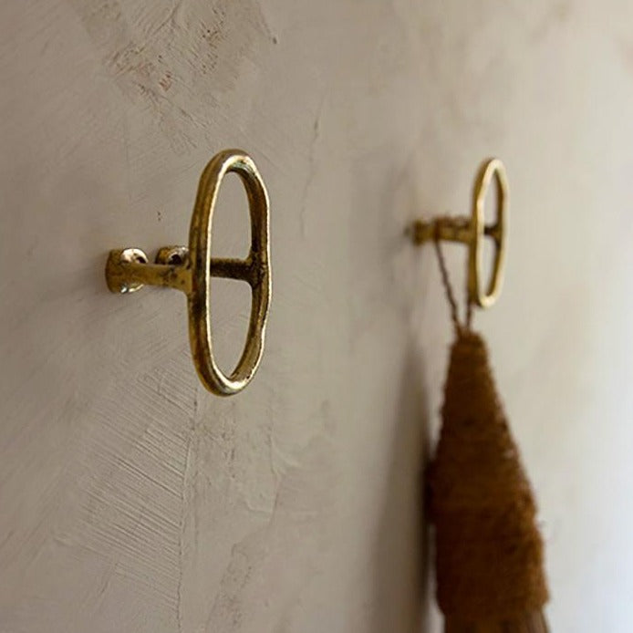 Mi & Gei Hooks & Accessories