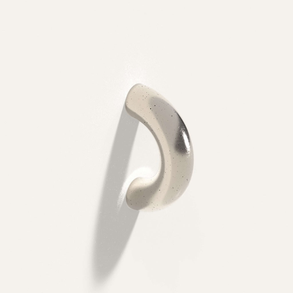 Satin nickel Maha Alavi Cercle thick pull, a chunky cast half-circle arc.