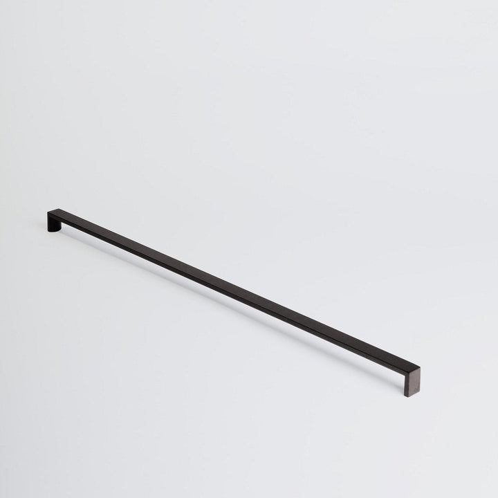 Charlie Contour Appliance Pull
