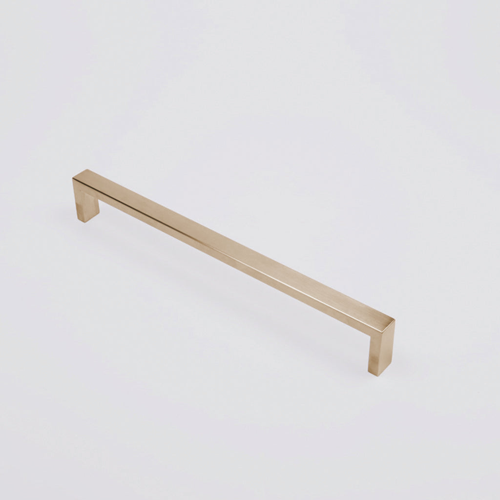 Charlie Square Edge Door Pull