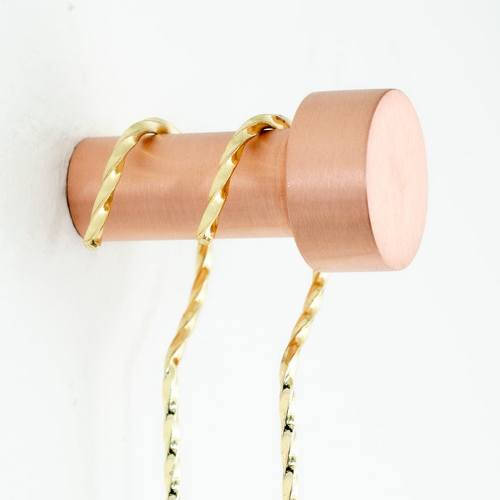 Dot Hook