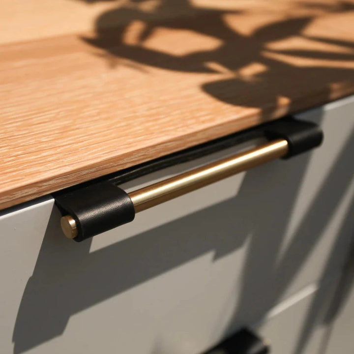 EP03 Leather Edge Pull