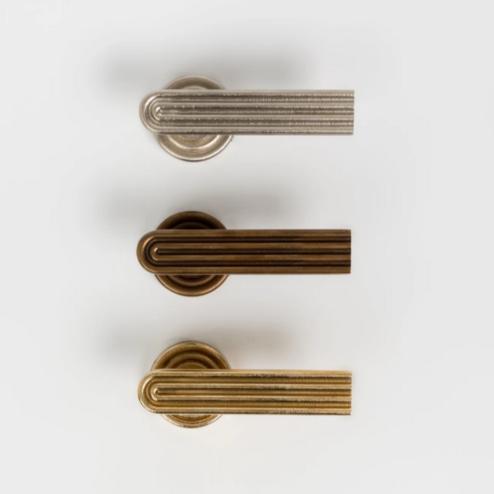 Forme No. 18 Door Lever