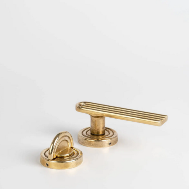Forme No. 18 Door Lever
