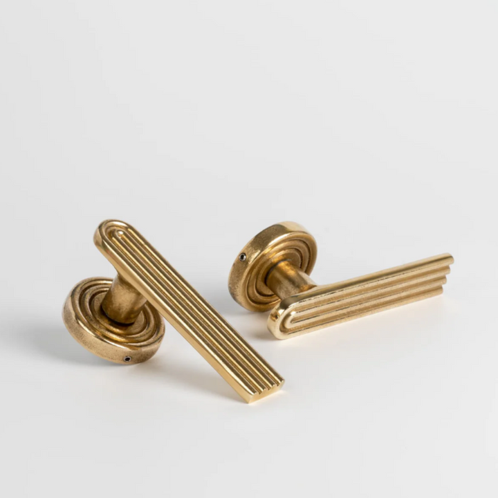 Forme No. 18 Door Lever