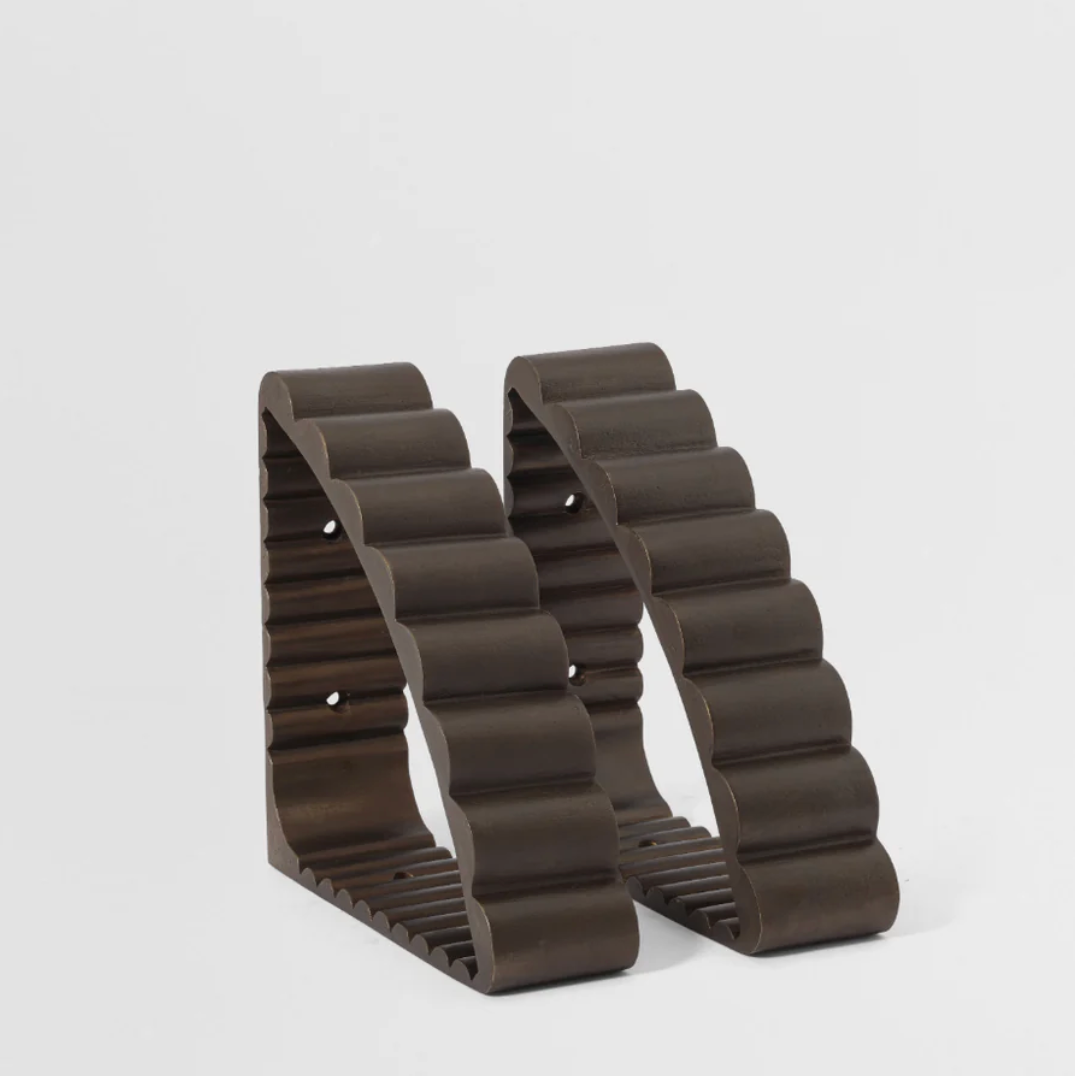 Forme No. 32 Shelf Bracket — Mi & Gei, view 6