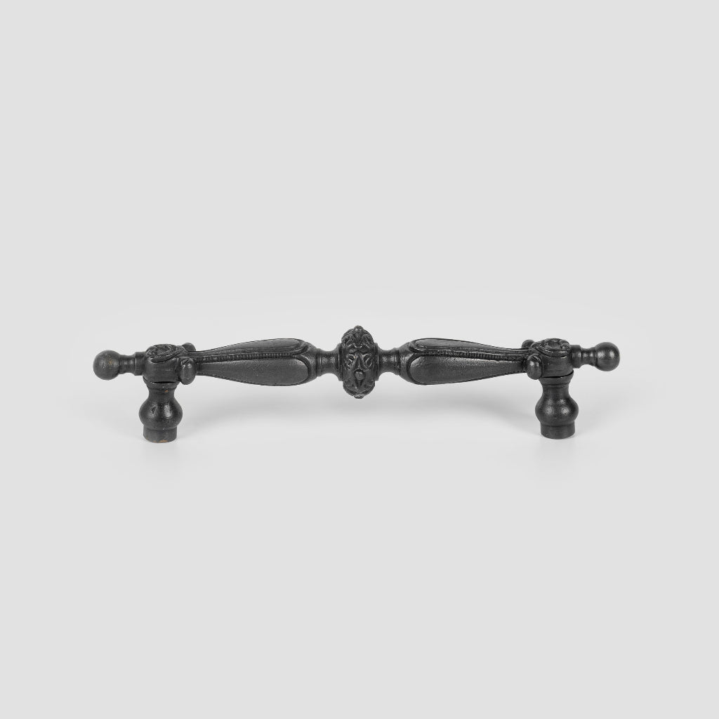 Heritage Sené Cabinet Pull — Mi & Gei, view 5
