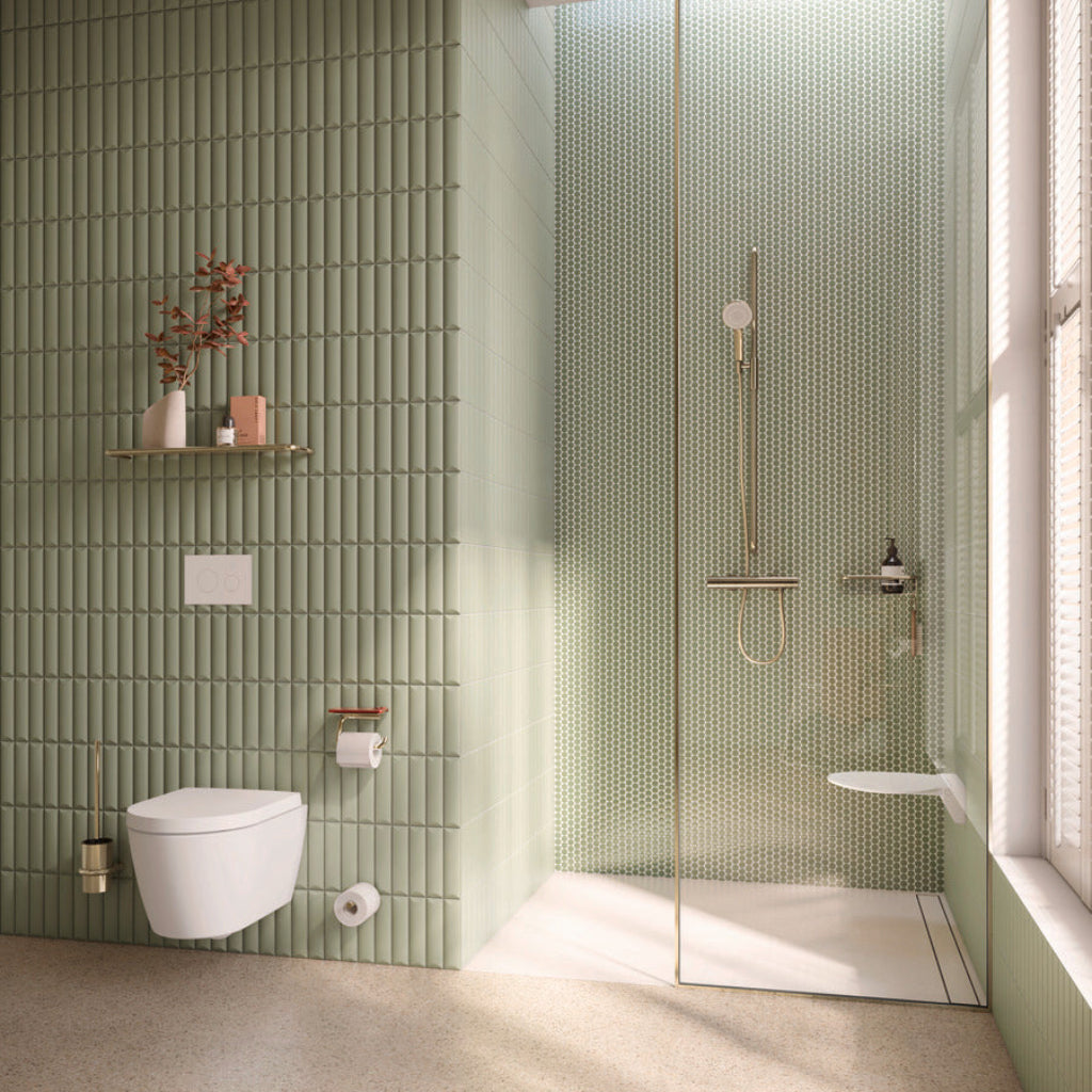 White Hewi 480 toilet roll holder with a flat shelf on top.