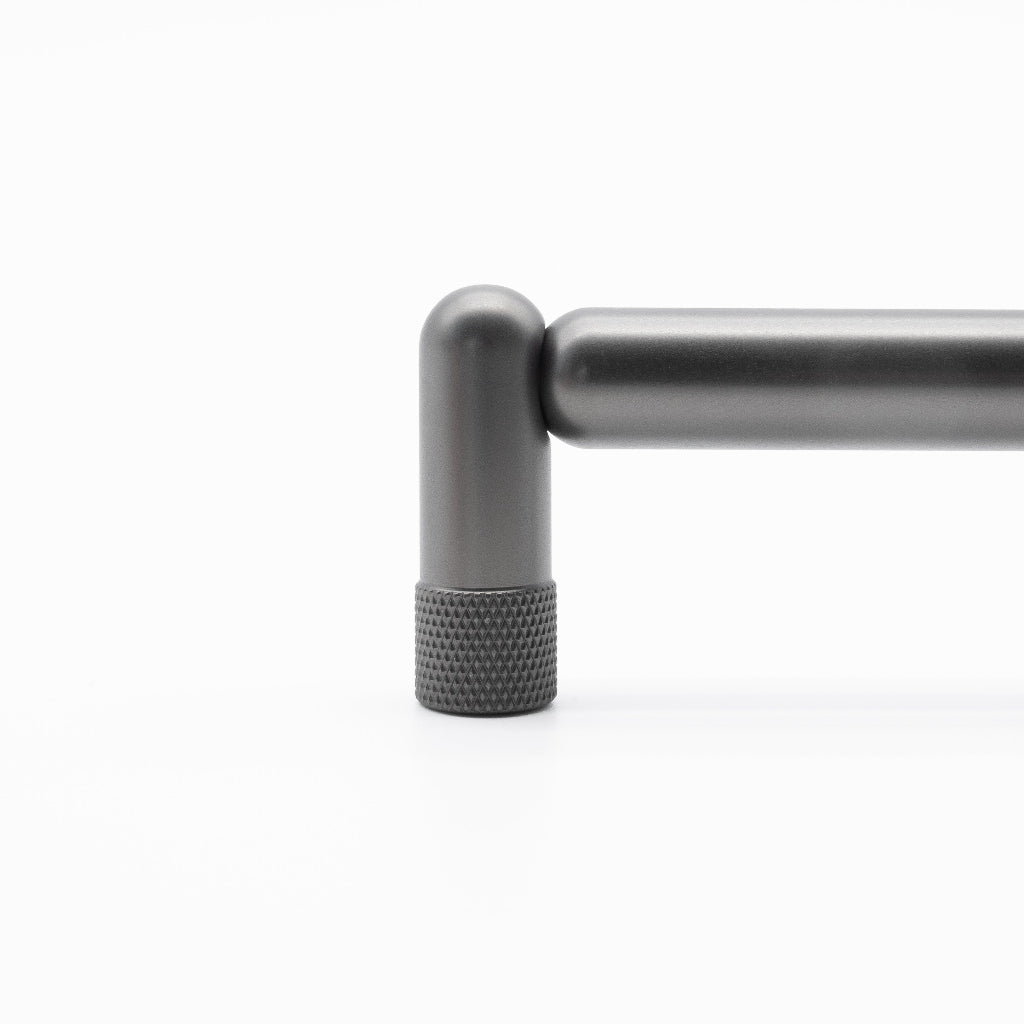 Matte black Hapny Home knurled appliance pull, showing the knurled corner leg.