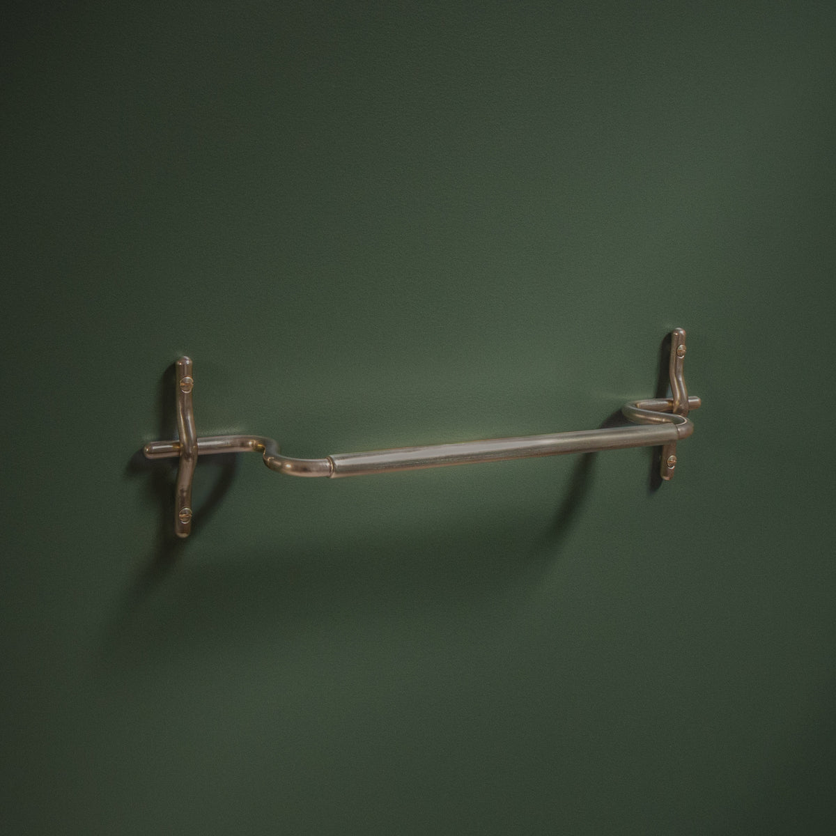 Luma Hand Towel Bar