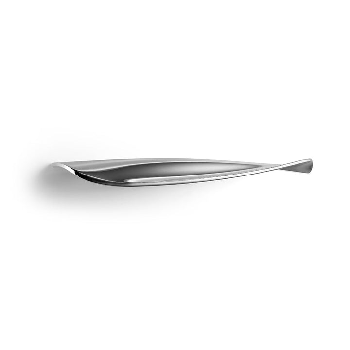 Fluid and minimal cabinet handles from Klodea