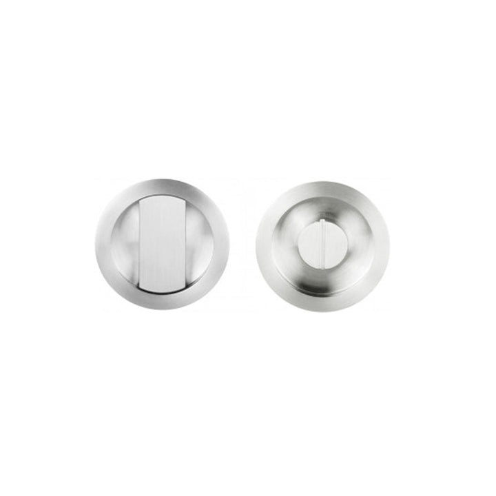 A pair of Formani BASICS LB57S Flush Pulls on a white background.