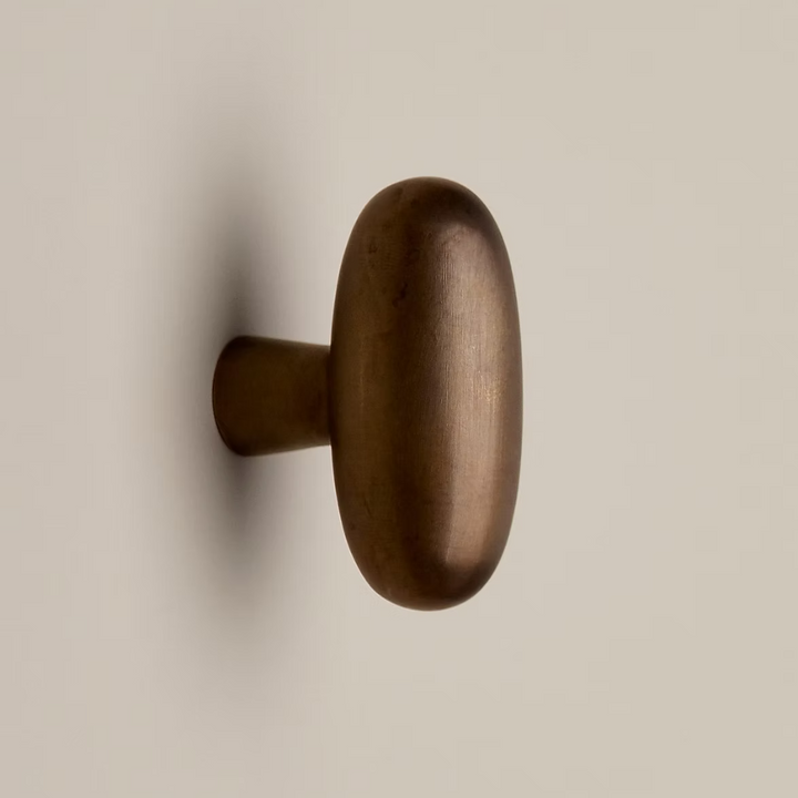 Blunt Knob