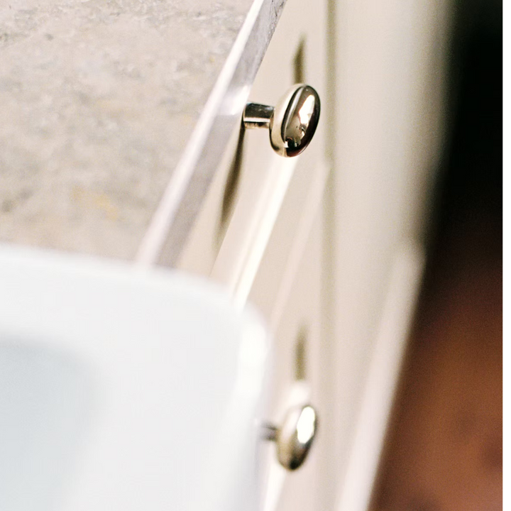 Blunt Knob
