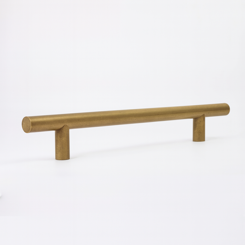 Charlie Bar Door Pull