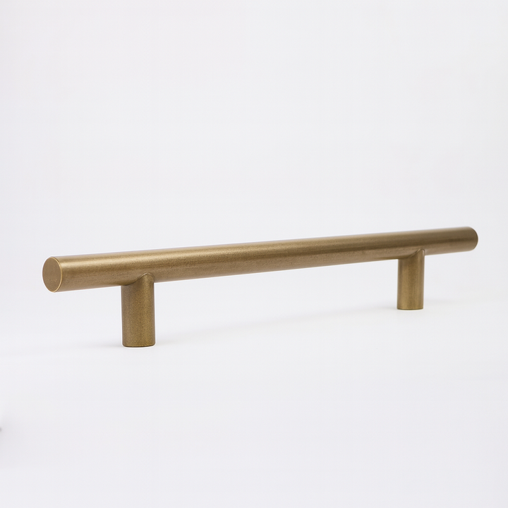 Charlie Bar Door Pull