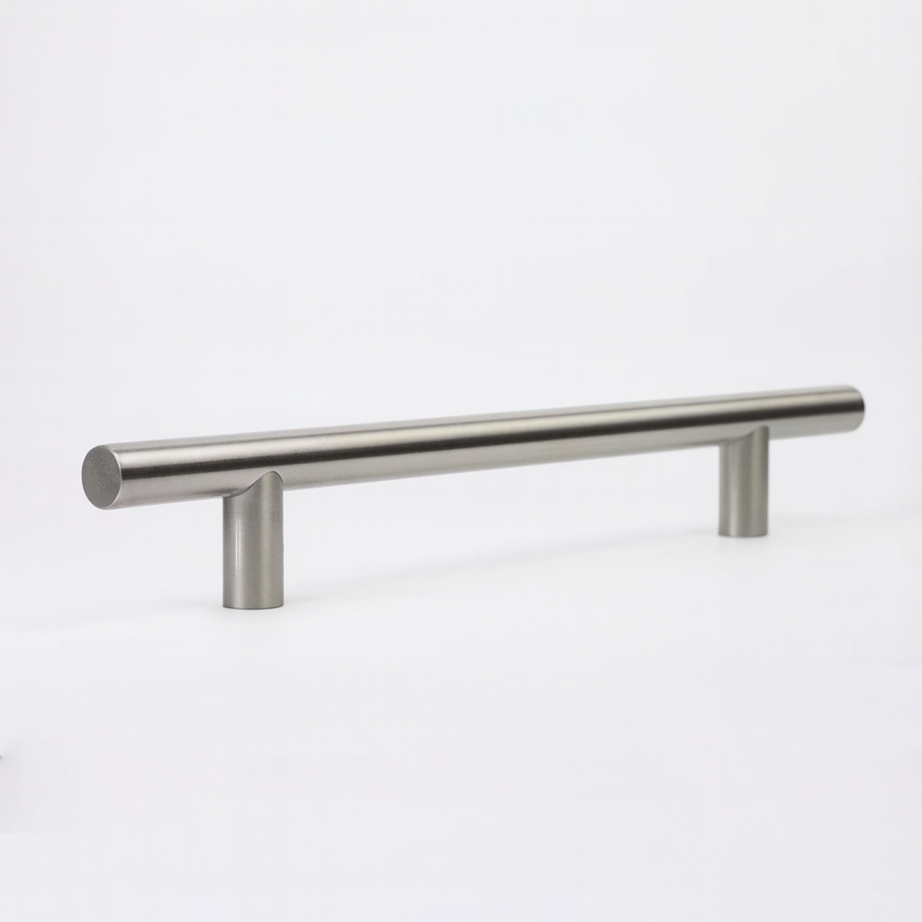 Charlie Bar Door Pull