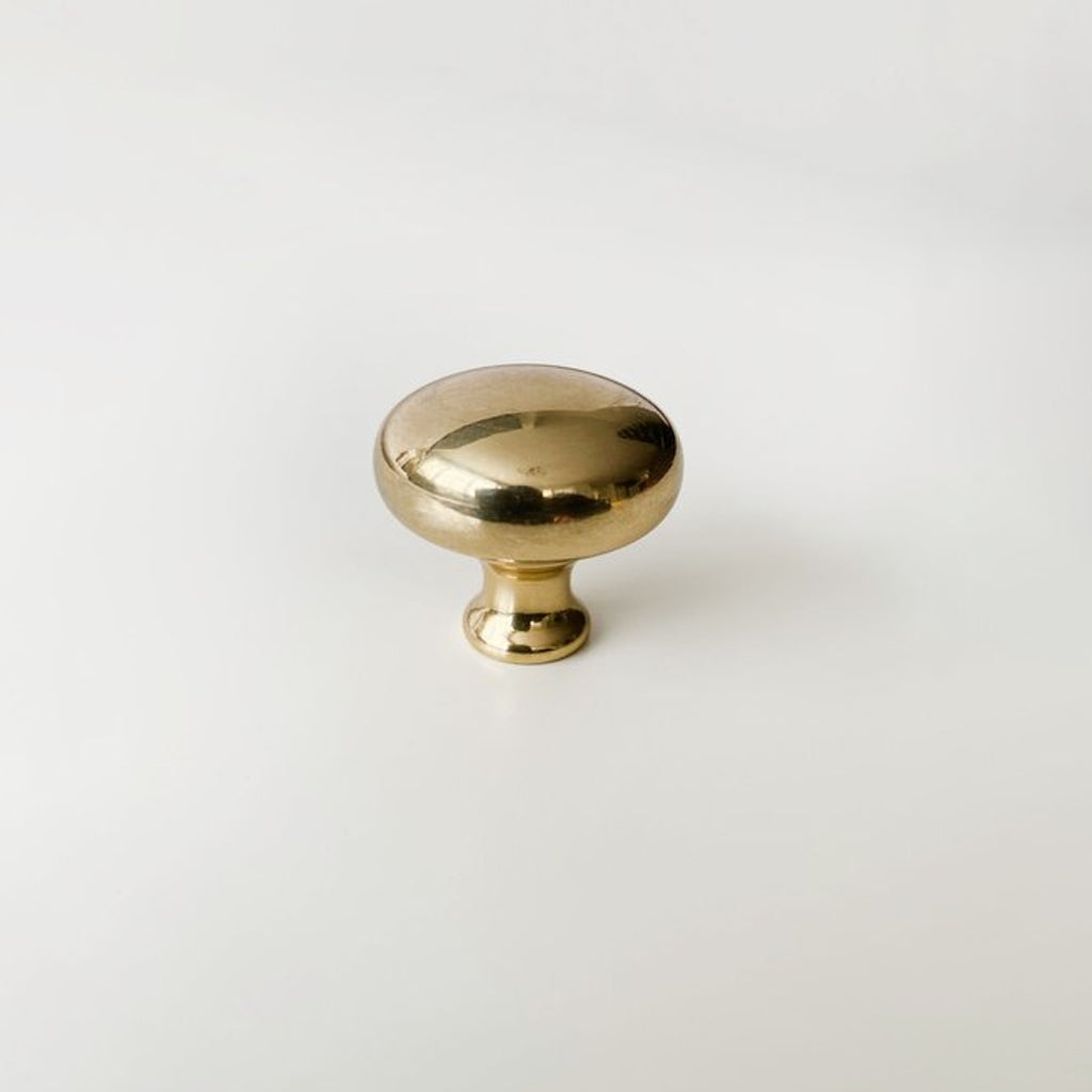 a CBH Charlie Finish Sample door knob on a white background.