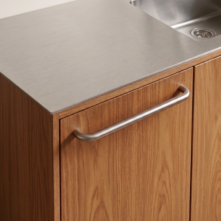 Charlie Radius Cabinet & Appliance Pull
