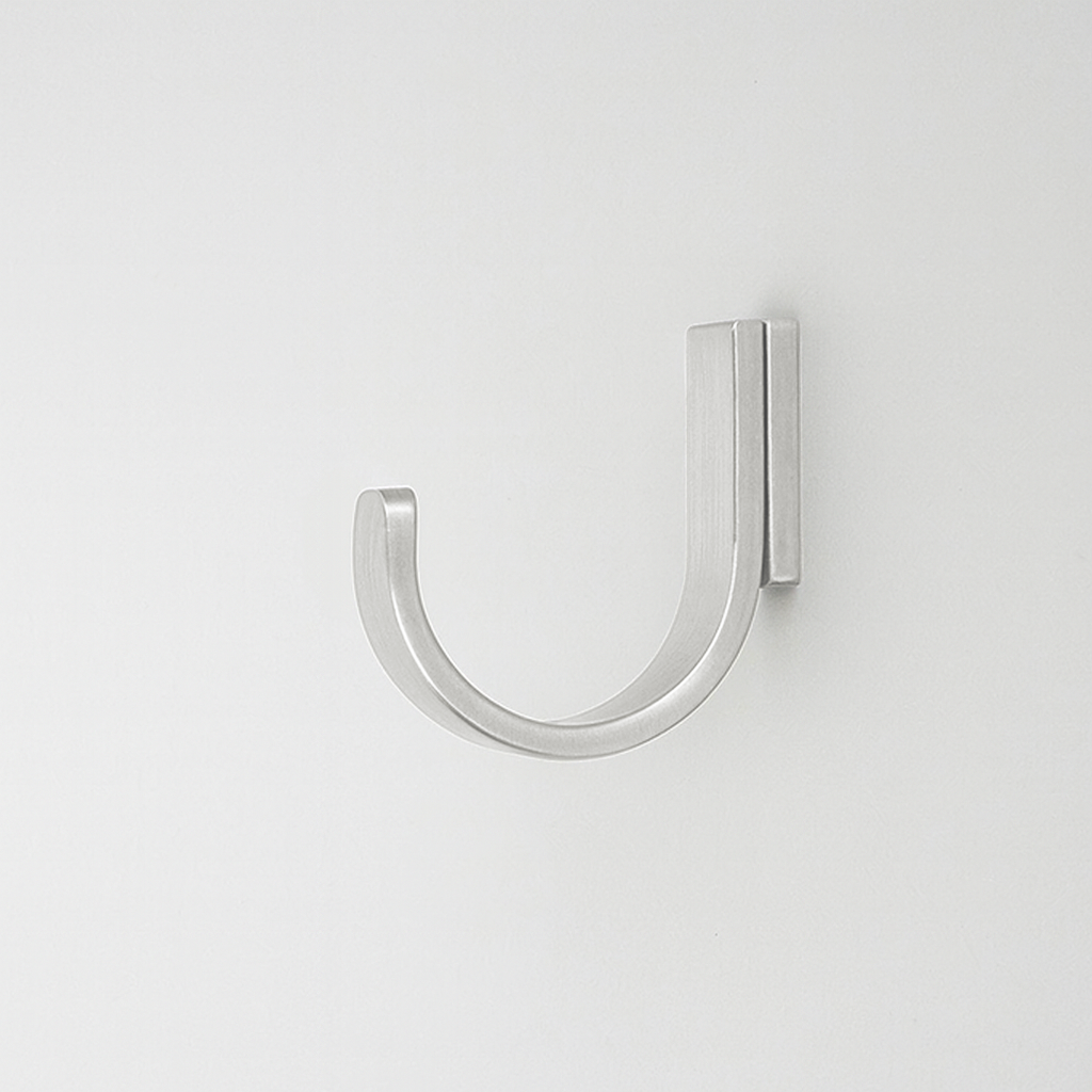 Charlie Round Hook