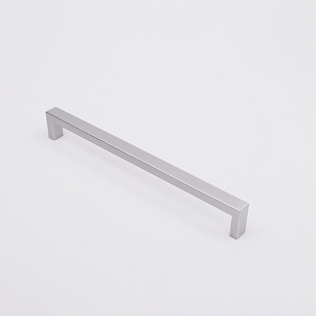 Charlie Square Edge Door Pull