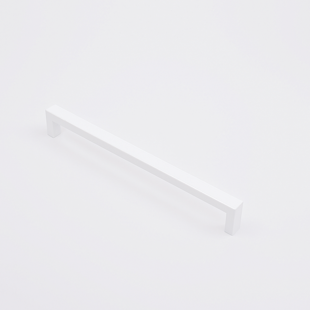 Charlie Square Edge Door Pull