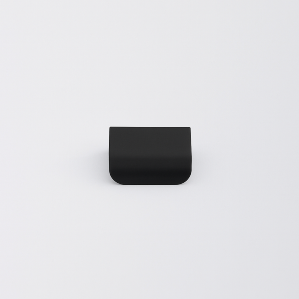 Charlie Tab Small — Matte Black
