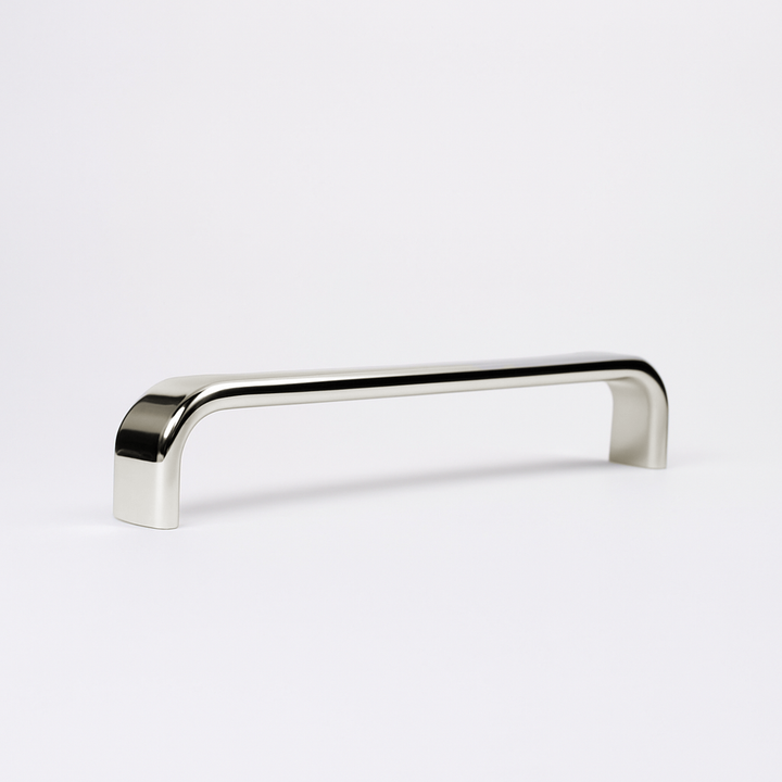 Charlie Waterfall Door Pull