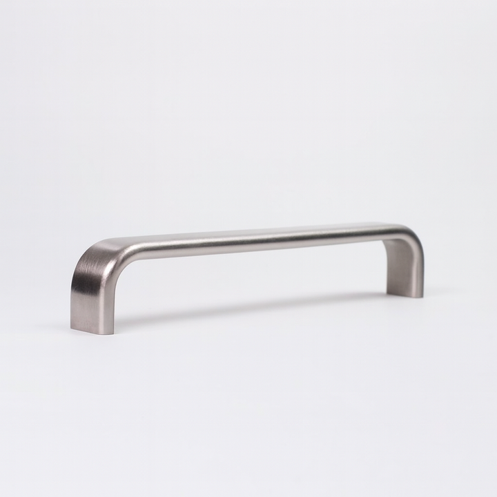 Charlie Waterfall Door Pull