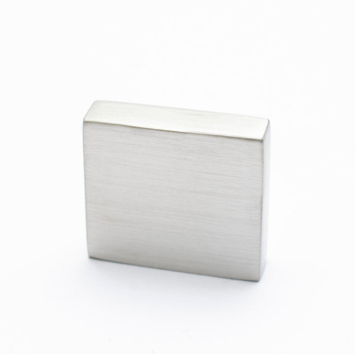 Clean Cut Knob