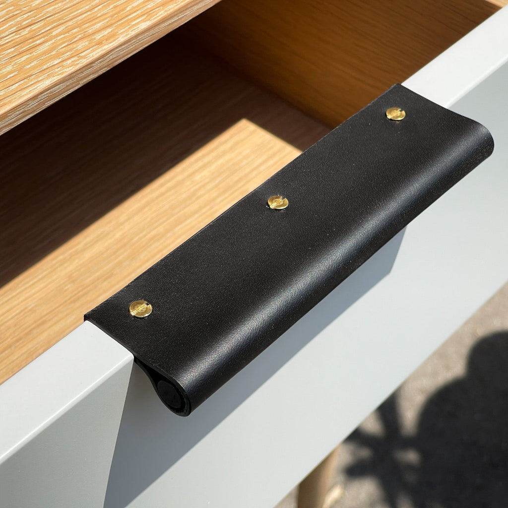 EP02 Leather Edge Pull: Matched Core