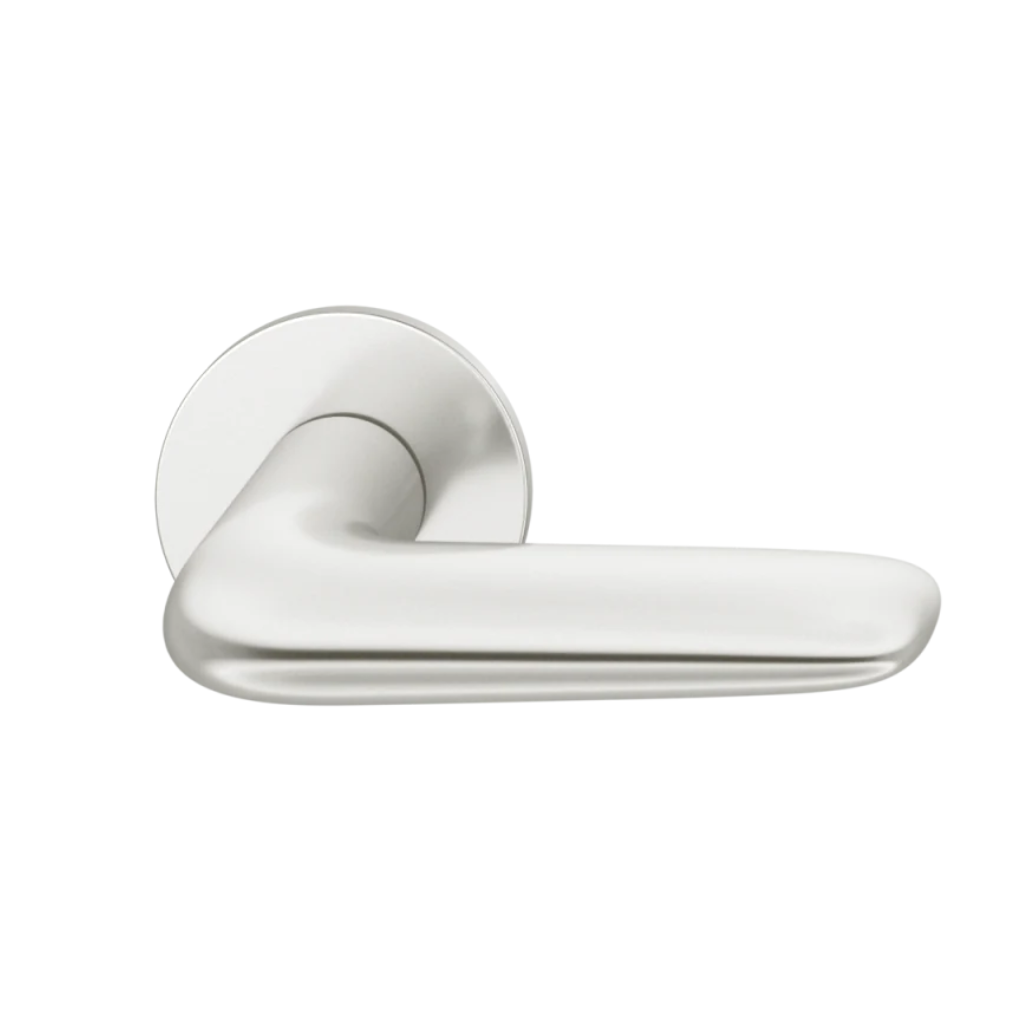 Natural anodized aluminum FSB 1291 door lever, a short curved lever on a round rose.