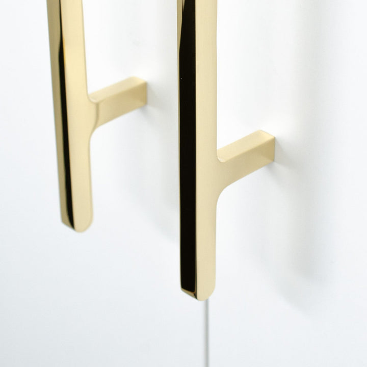 Flat Line Handle
