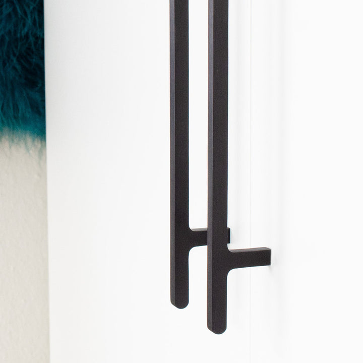 Flat Line Handle