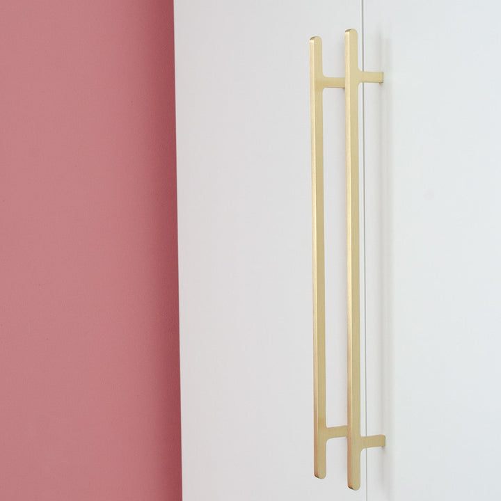 Flat Line Handle