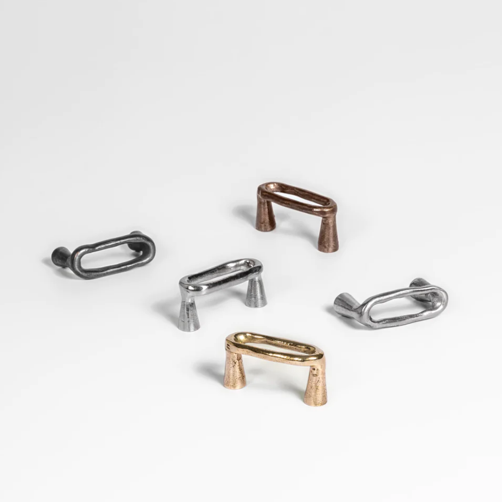 Forme No. 21 Cabinet Pull Small