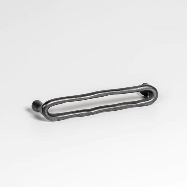 Forme No. 22 Cabinet Pull Medium — Carbon Black