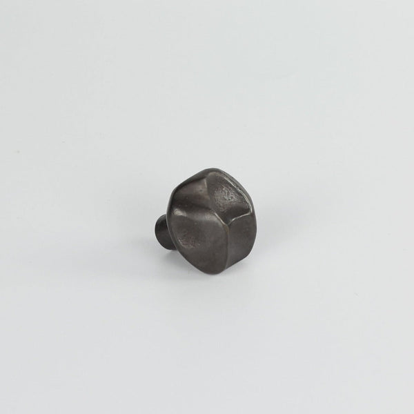 Forme No. 4 Hook — Carbon Black