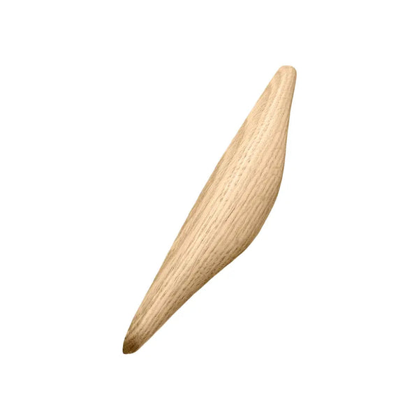 Furnipart Manta Cabinet Handle — Clear Lacquered Oak / 160 mm (6.3")