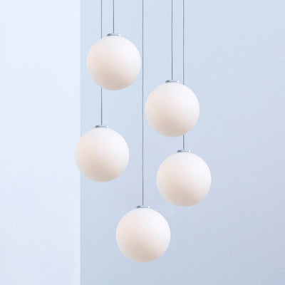 Simple and classic spherical pendant cluster