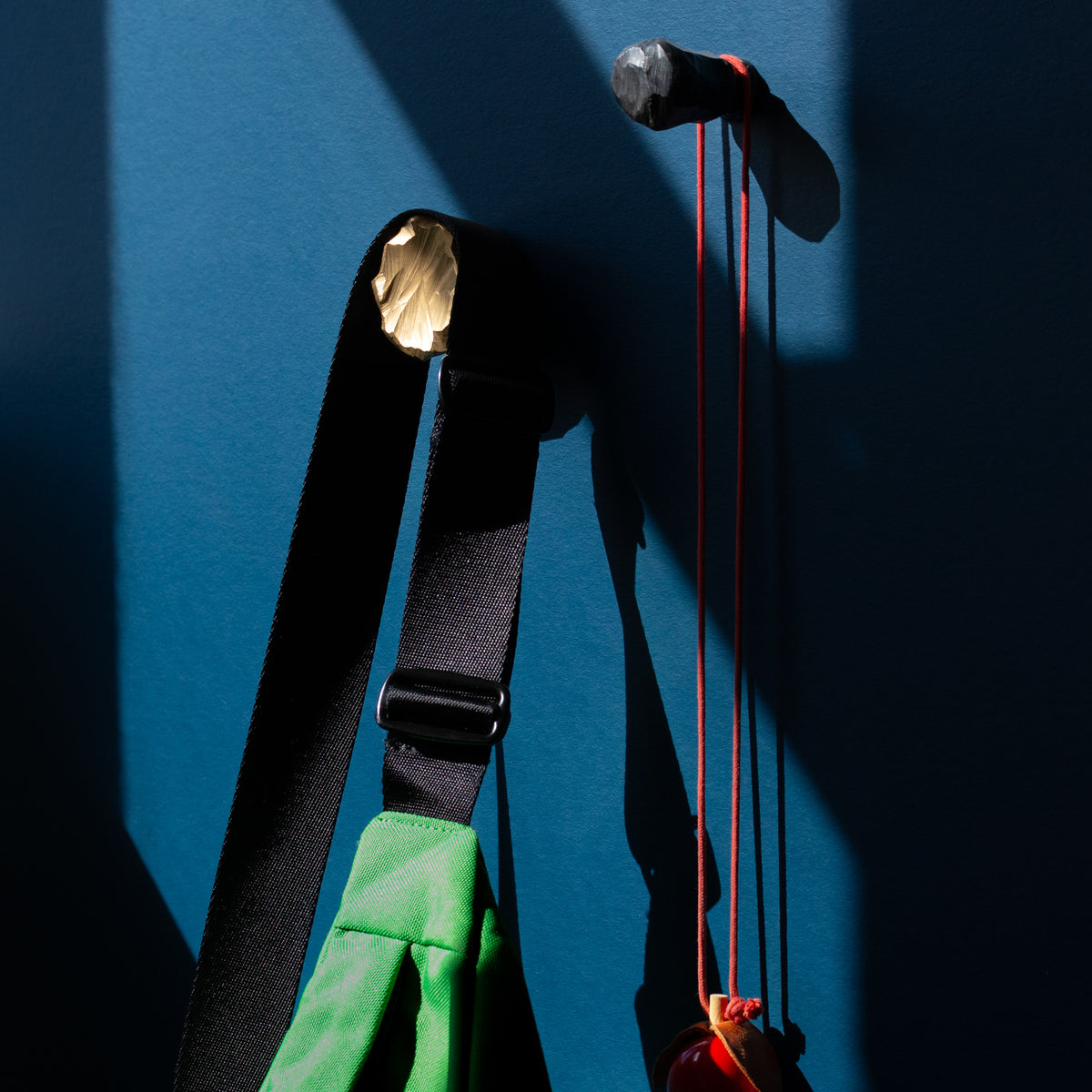 Ground Knob / Hook
