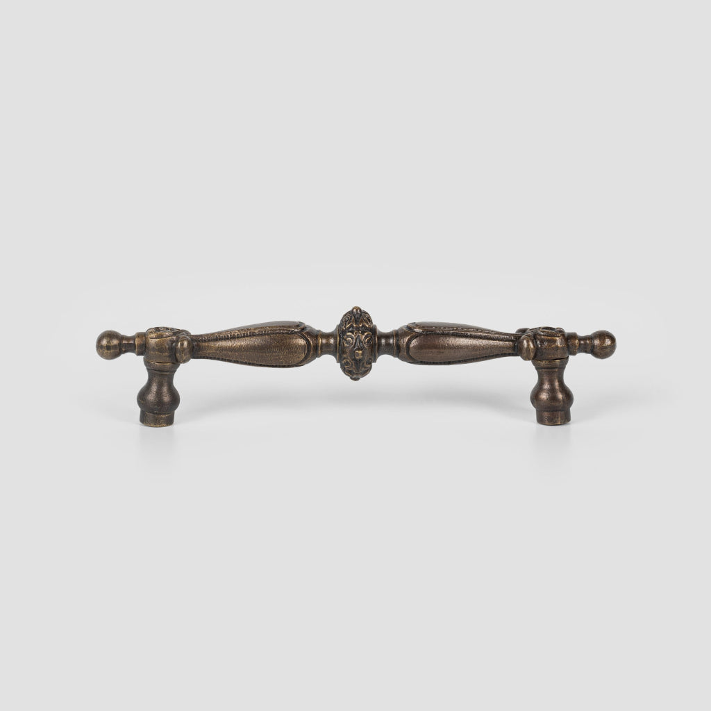 Heritage Sené Cabinet Pull — Mi & Gei, view 2
