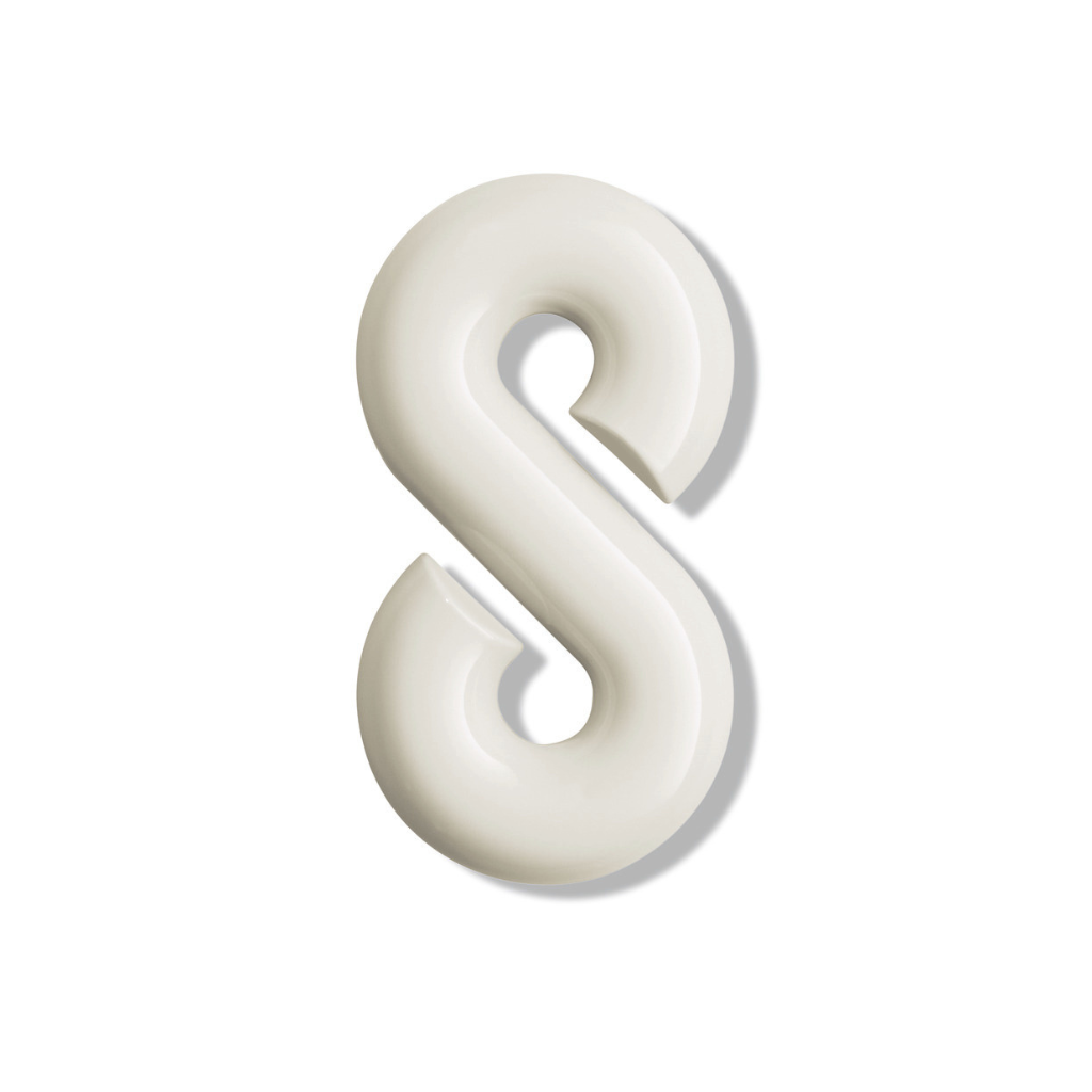 Cream Hewi house numeral 8, a rounded sans-serif number for wall mounting.
