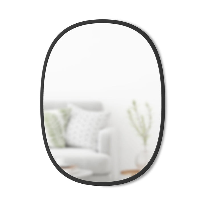 hub oval mirror