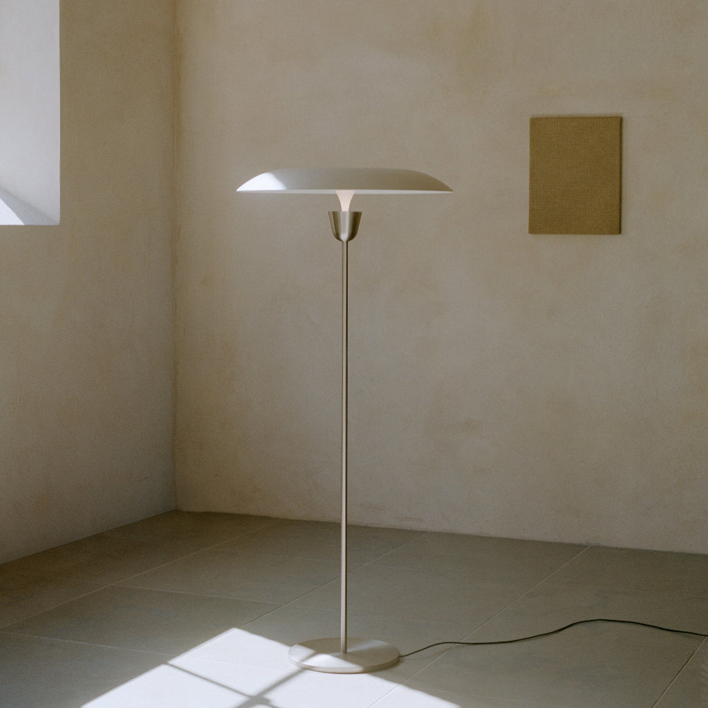 Kantarell Floor Lamp