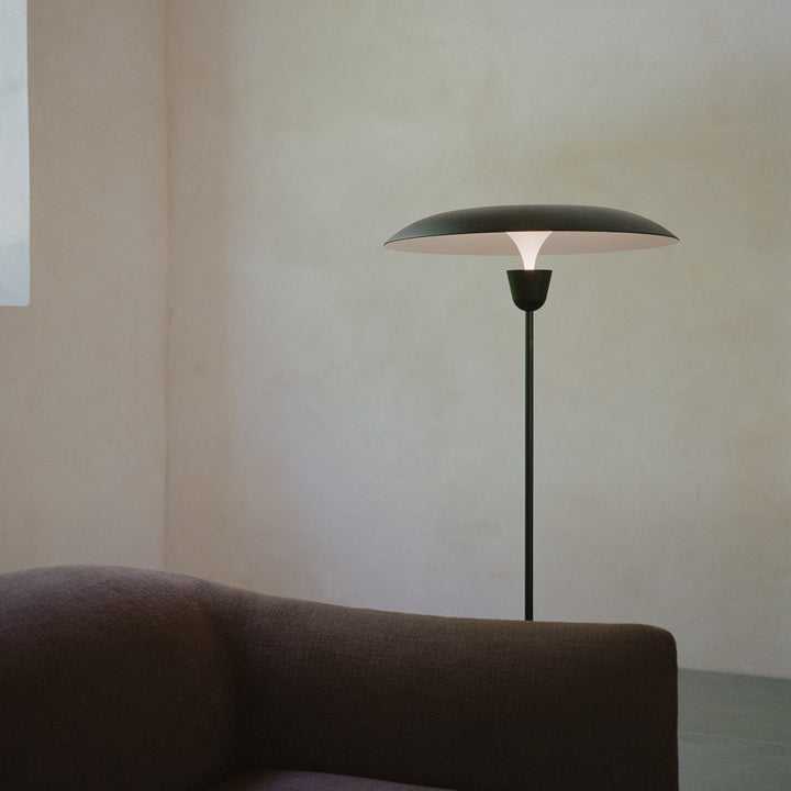 Kantarell Floor Lamp