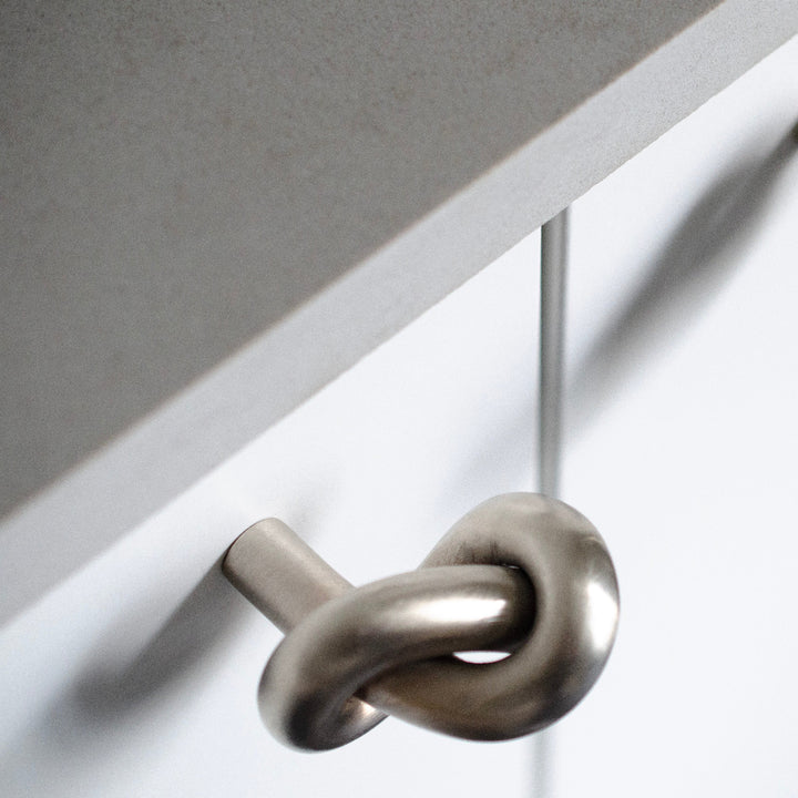 Knot Knob Big