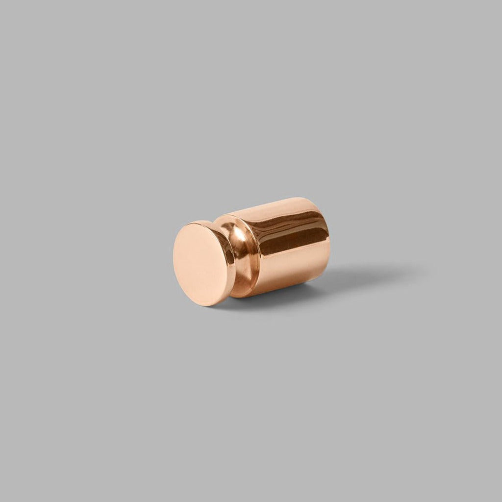 Knud Coat Hook in PVD Copper on grey background