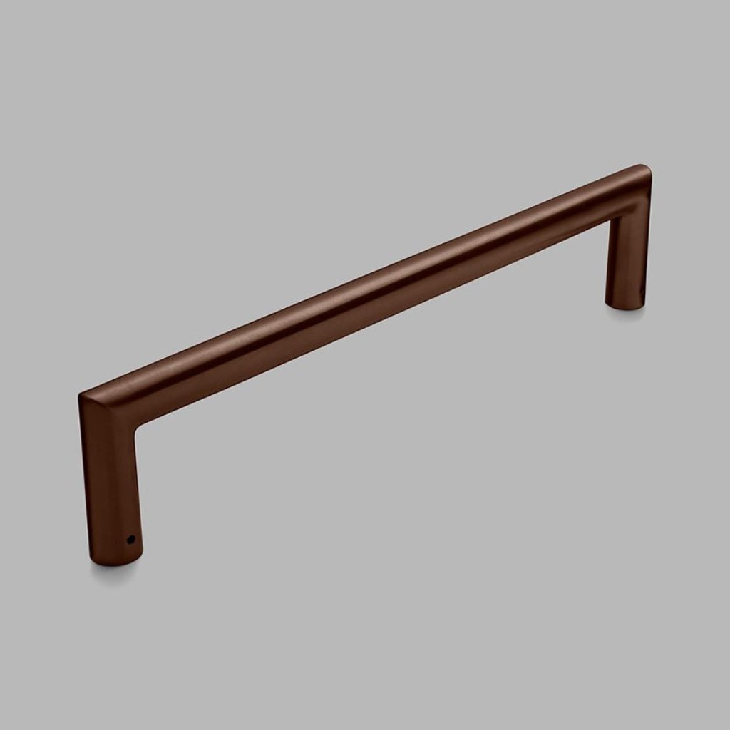 Knud Pull Mitred Handle for Single Sided Doors