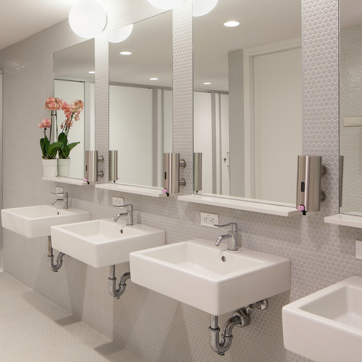 Knud Soap Dispenser
